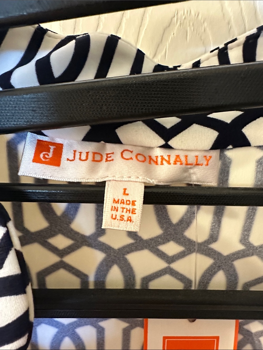 Jude Connally Black and White Geometric Tunic. Size Large, NWT. - Picture 3 of 5